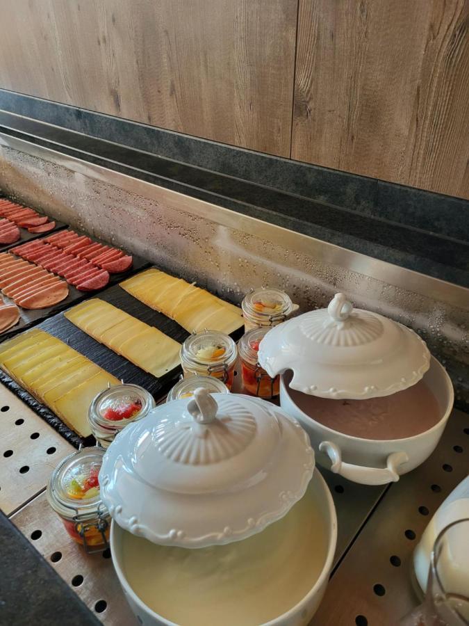 Wanderhotel Garni Cresta シュルンス エクステリア 写真